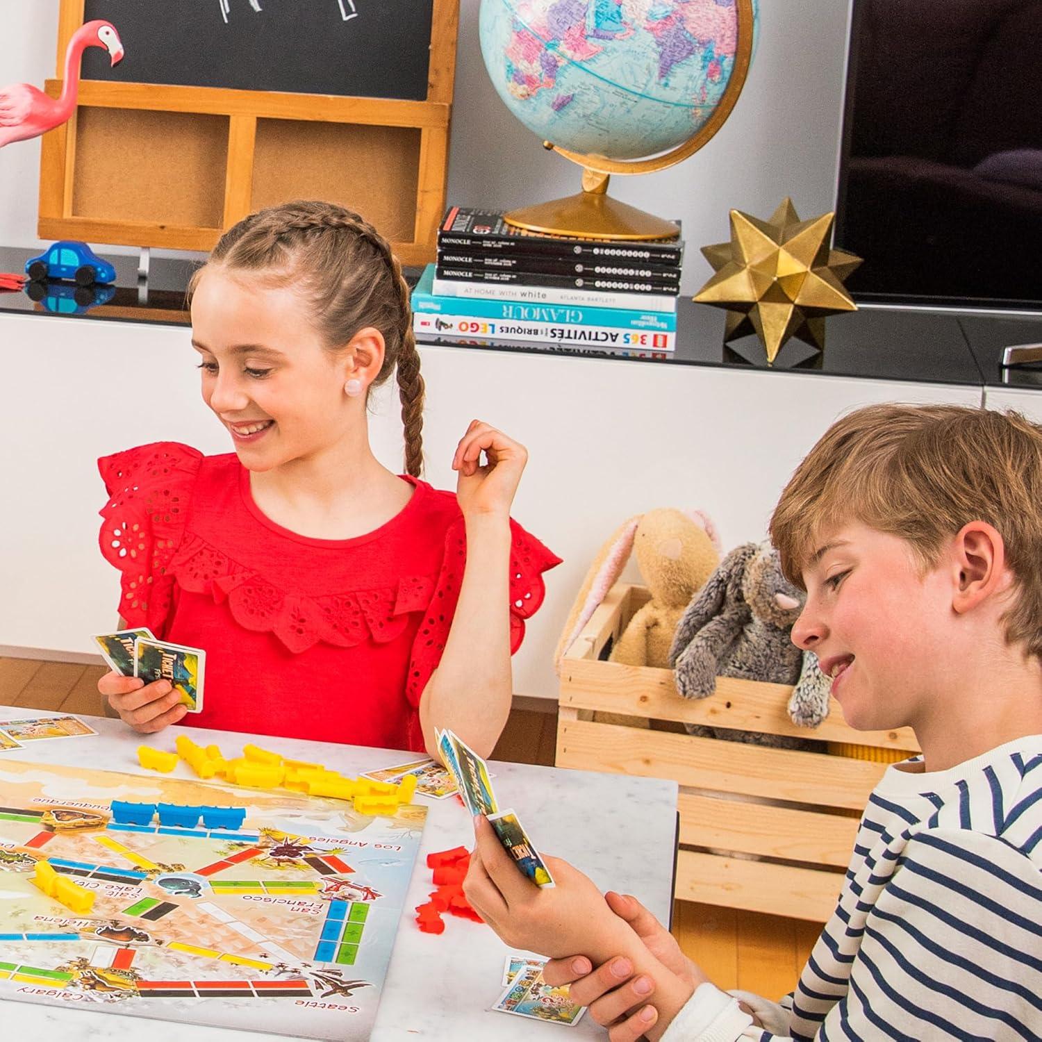 Asmodee Ticket to Ride First Journey Board Game - Fun and Easy for Young Explorers! Train Strategy Game, Family Game for Kids & Adults, Ages 6+, 2-4 Players, 15-30 Min Playtime - Image 7