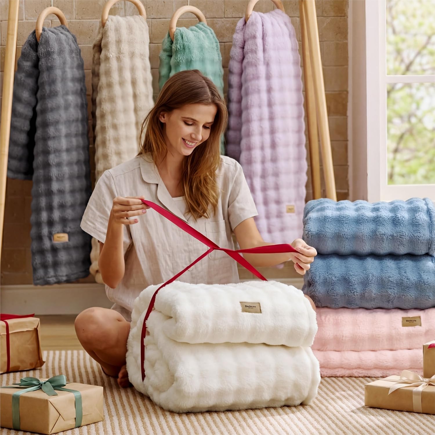 Bedsure 3D Fleece Bubble Blanket for Couch - GentleSoft White Spring Throw Mother's Day Blanket for Sofa Bed Room Decor - Luxury Soft Cozy Blanket Gifts for Women, Lightweight, Off White, 50"×60" - Image 6