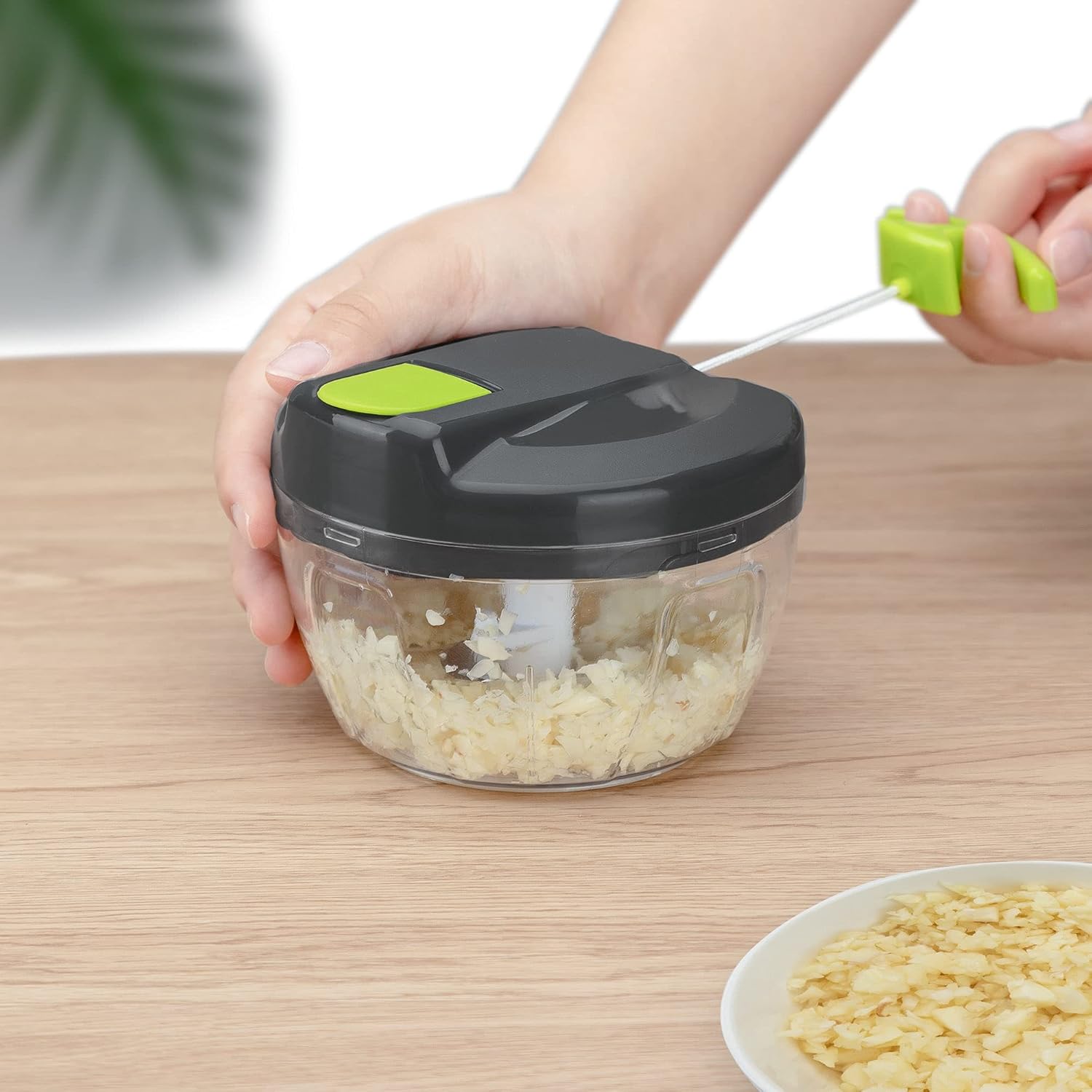 Multi-Function Manual Food Chopper & Processors with Handle and Cover,Vegetable Chopper Shredder,Garlic Press,Suitable for Onions Garlic Peppers Carrots Gingers Fruits,Ideal Gift for Kitchen(Green) - Image 2